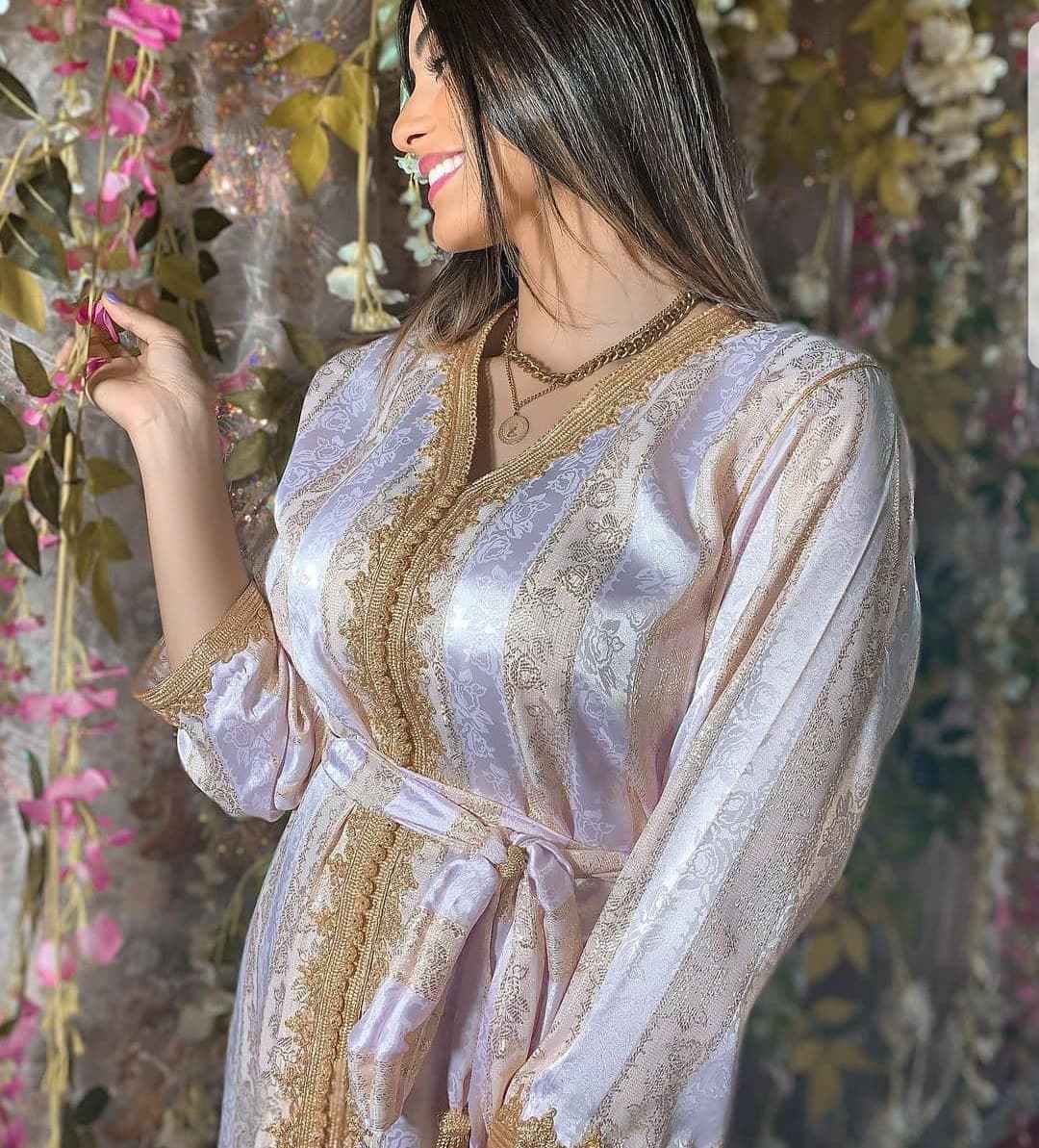 Top 5 des tissus nobles du caftan marocain tissus du caftan marocain